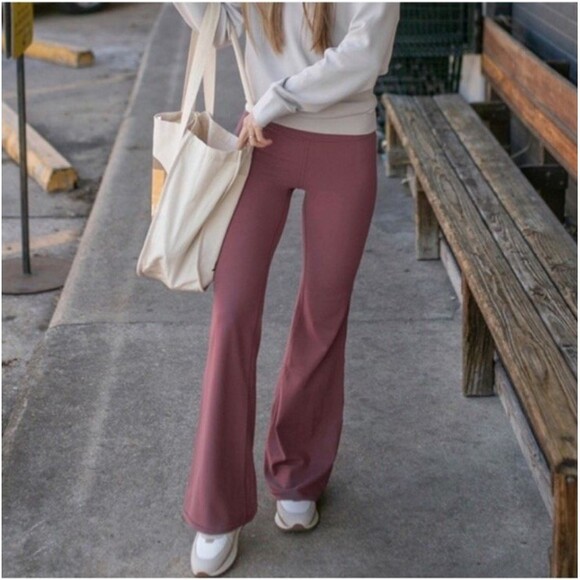 ATHLETA Elation Flare Pants High Waisted in Tawny Rose Womens size M  Athleisure - Picture 1 of 16